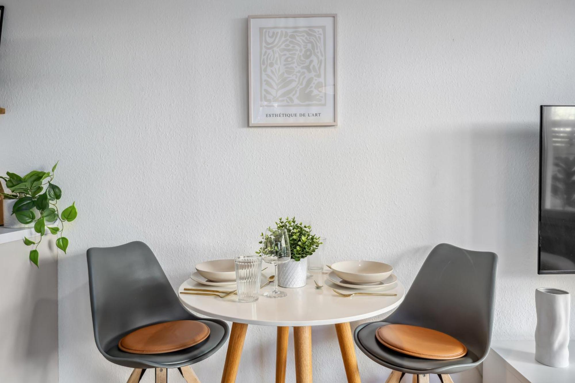Stilvolles In Ruhiger Lage Apartment